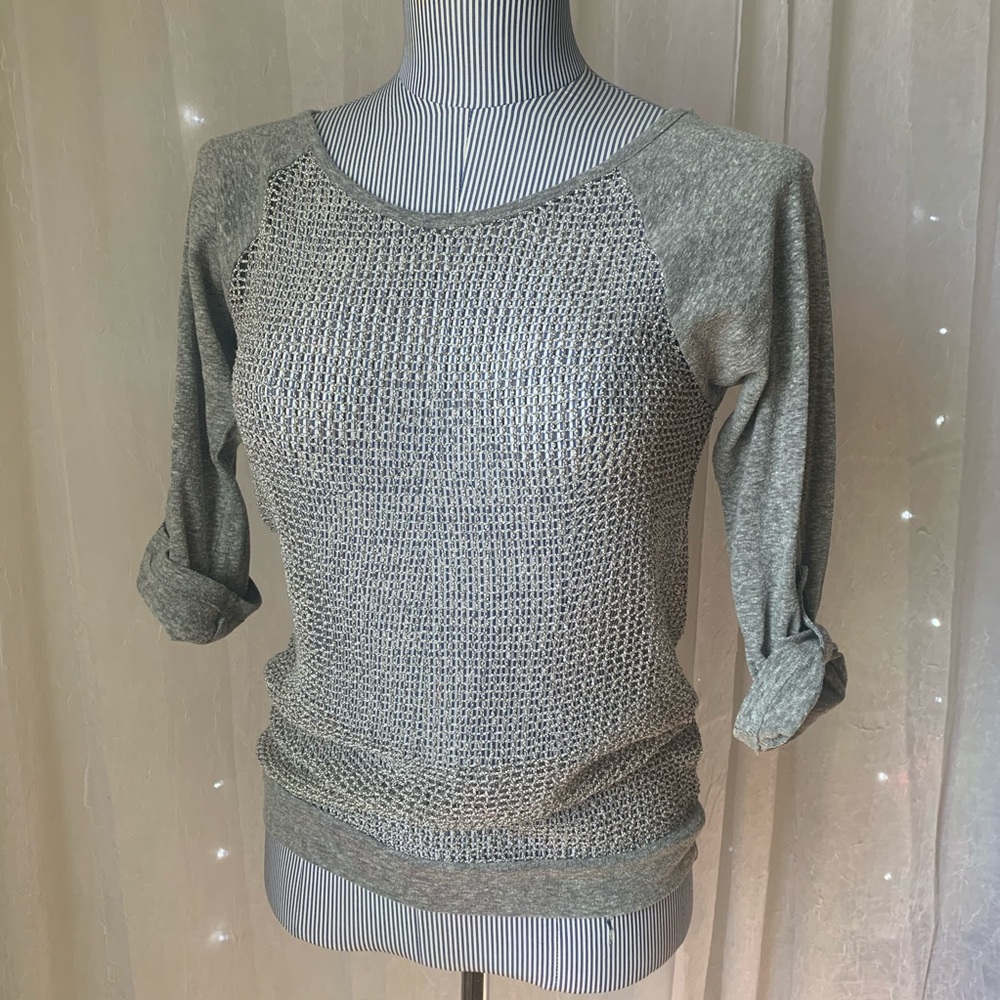 Mesh baseball tee